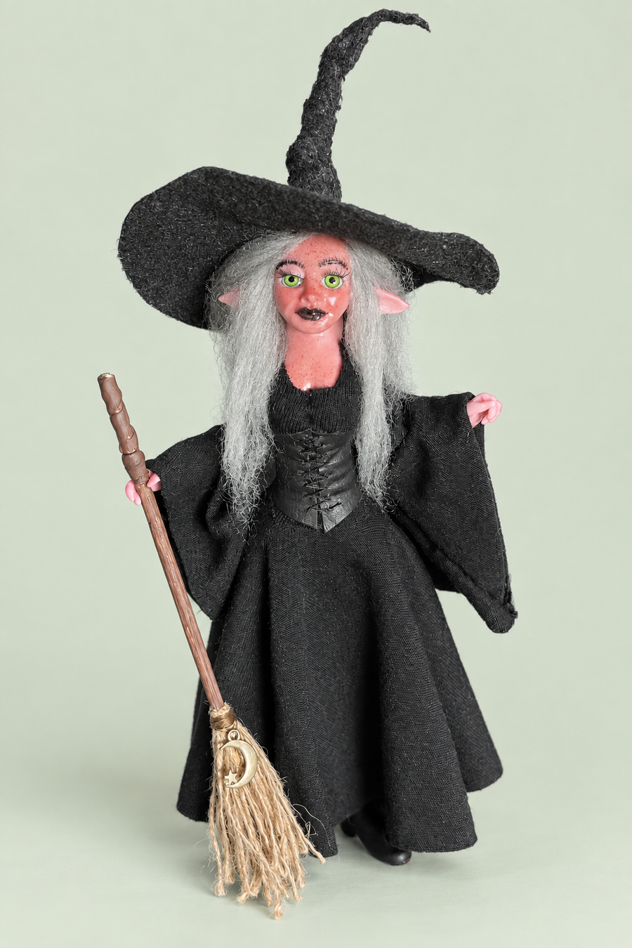 Morwenna — Bruja