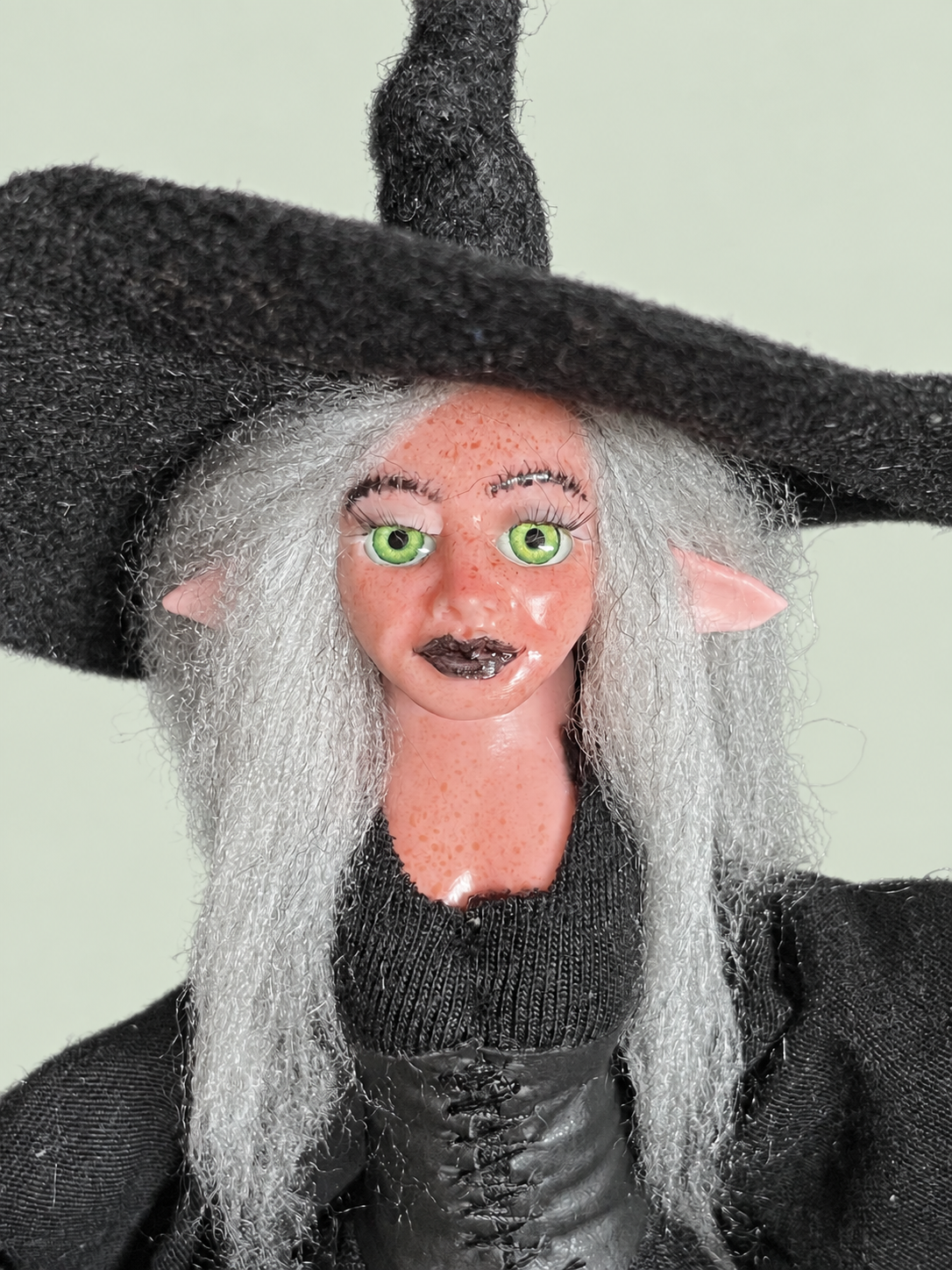 Morwenna — 05 05 torso