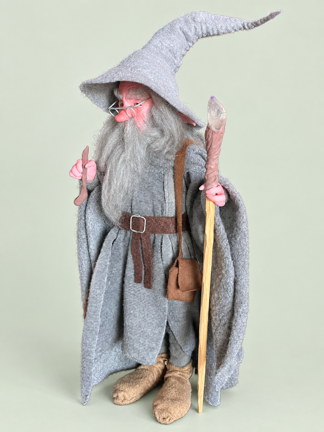 Gandalf — 02 02 lateral 1