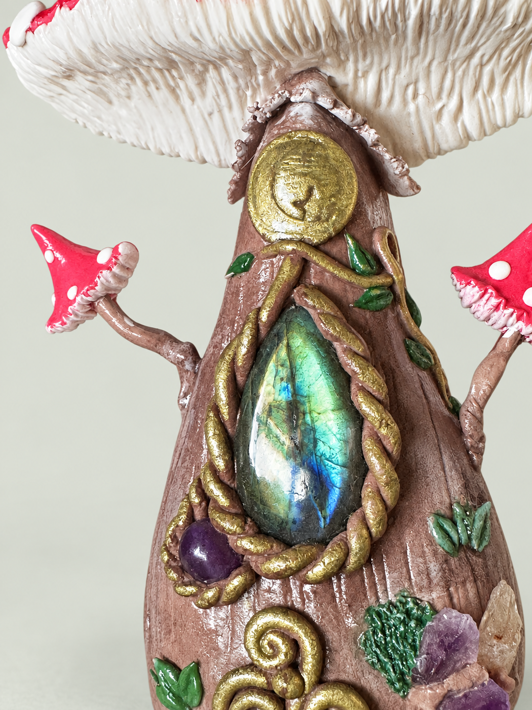 Talismán de hongo · detalle